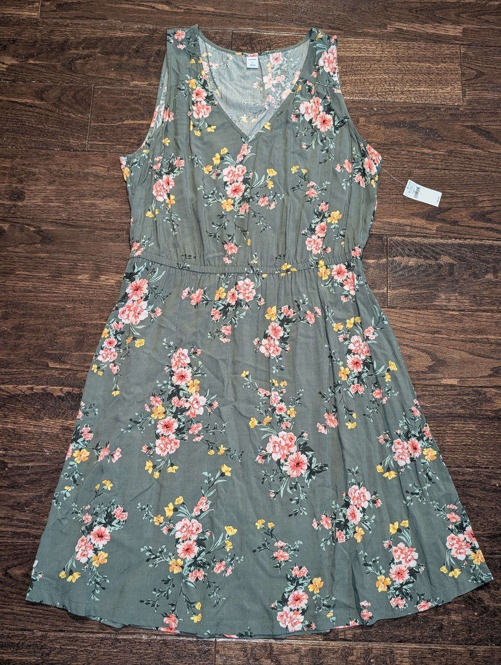 NWT Old Navy Mid Length Dress Green Floral Print V Neckline - Picture 4 of 9